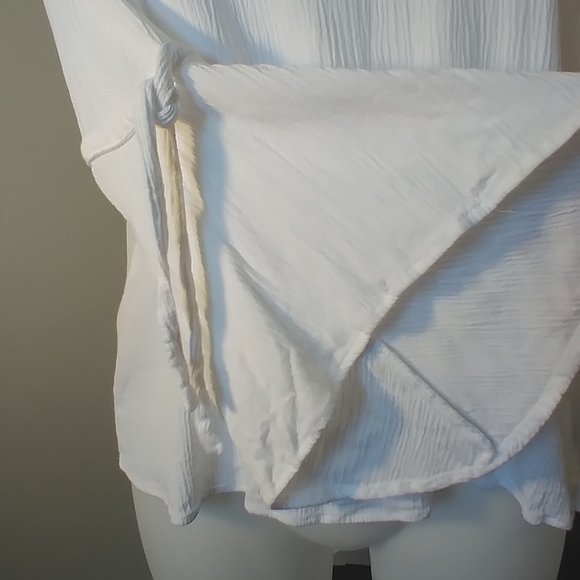 Embroidered Tribal Jeans Top with Bell Sleeves. Boho casual. - Picture 4 of 9